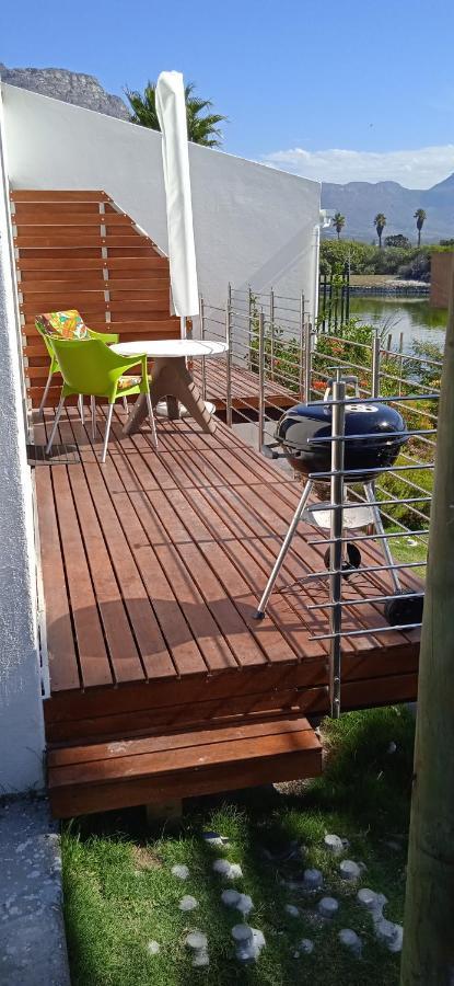 Vlei Cove Guesthouse Кейптаун Екстериор снимка