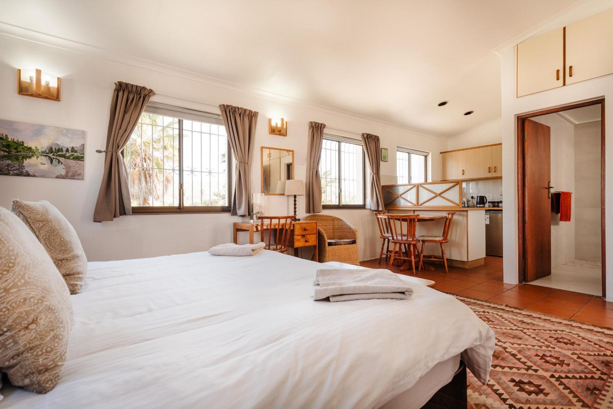 Vlei Cove Guesthouse Кейптаун Екстериор снимка