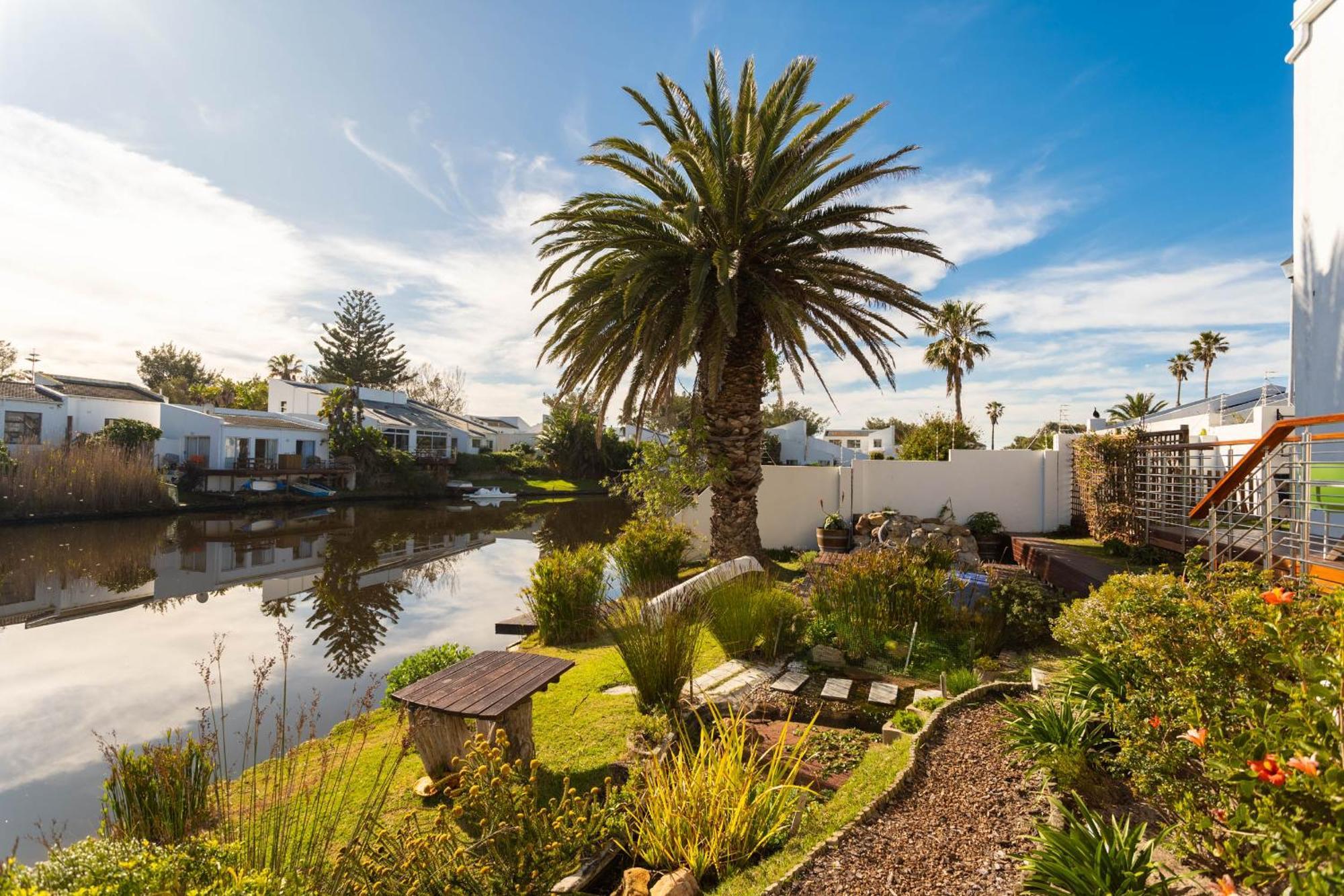 Vlei Cove Guesthouse Кейптаун Екстериор снимка