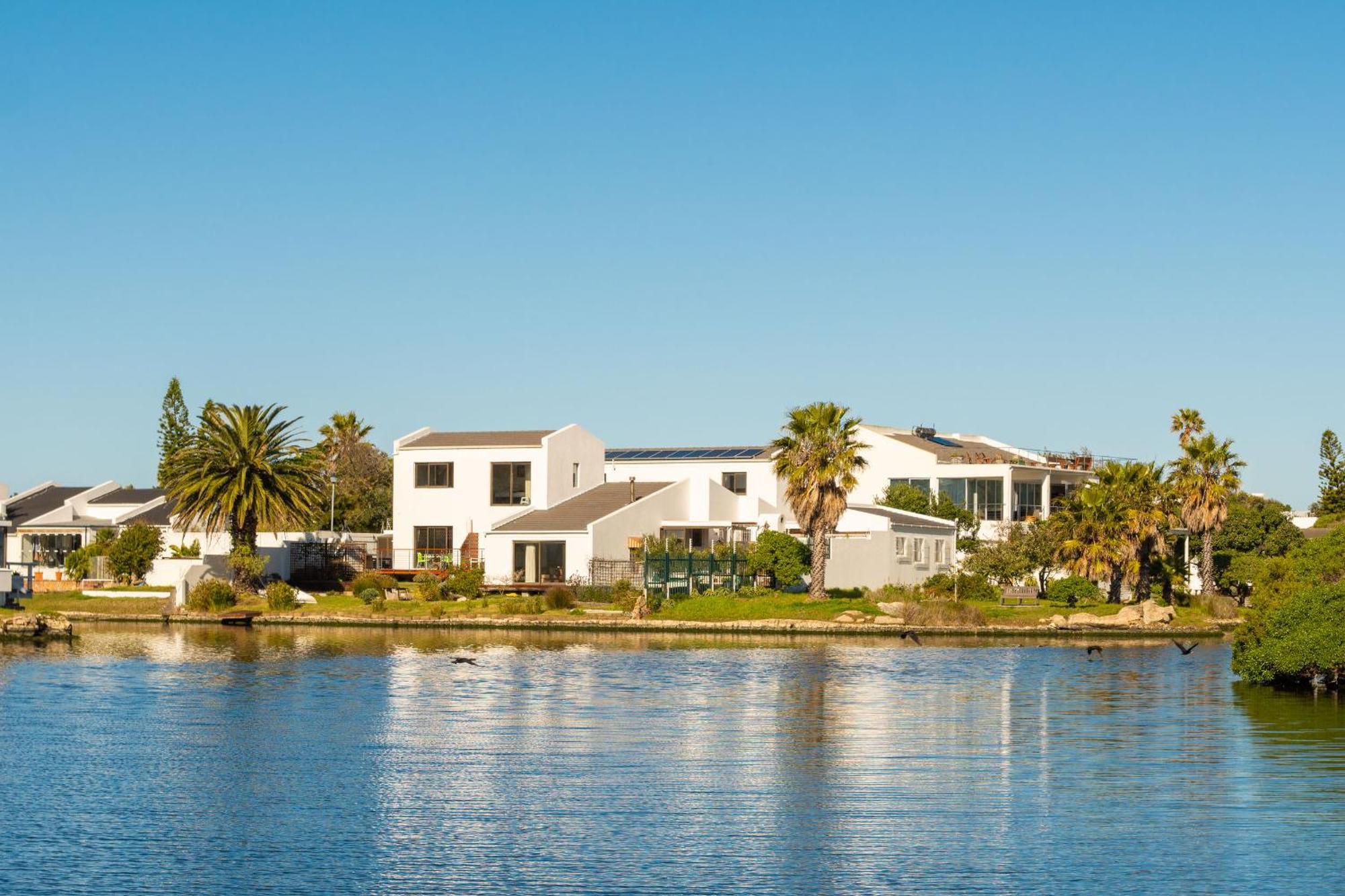 Vlei Cove Guesthouse Кейптаун Екстериор снимка