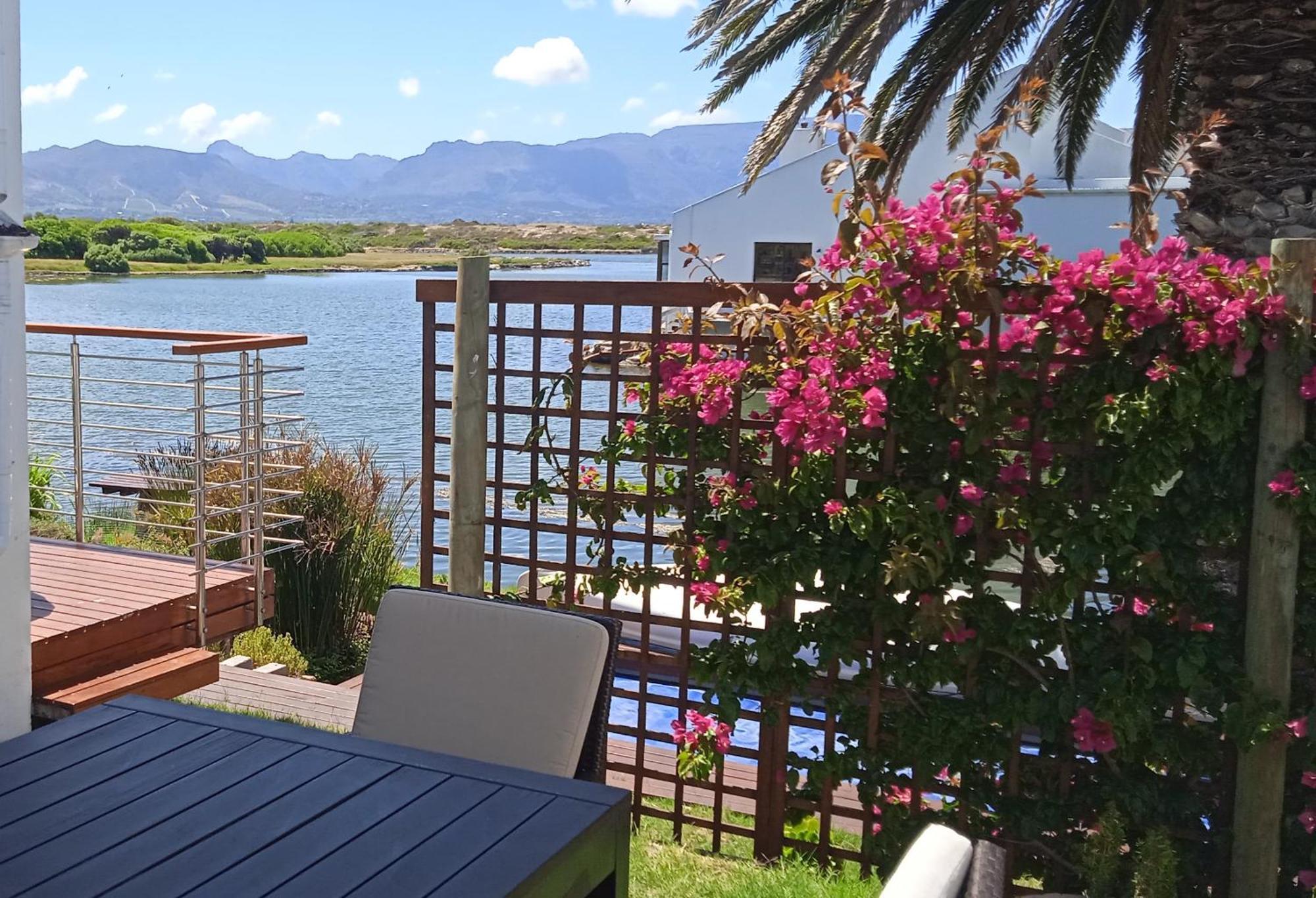Vlei Cove Guesthouse Кейптаун Екстериор снимка